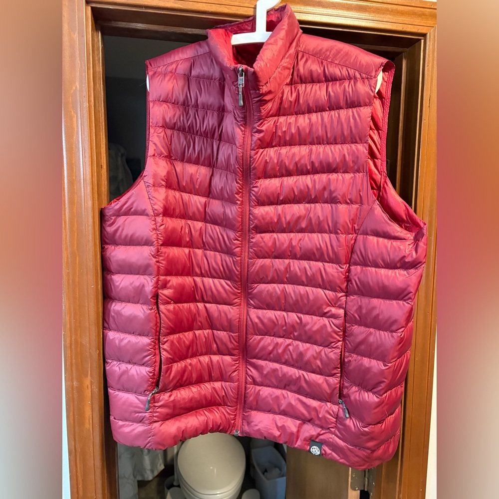 Rei co-op Red Puffer Vest